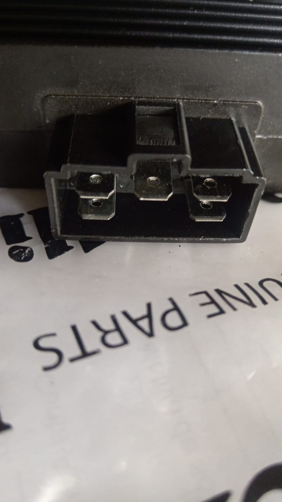 Regulador de voltaje para SUZUKI GIXXER150
