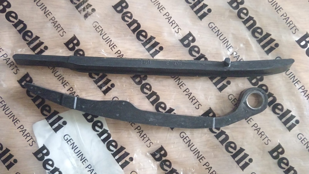 Guias de cadenilla Benelli TNT150