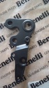 Base del posa pie derecho Benelli 180S