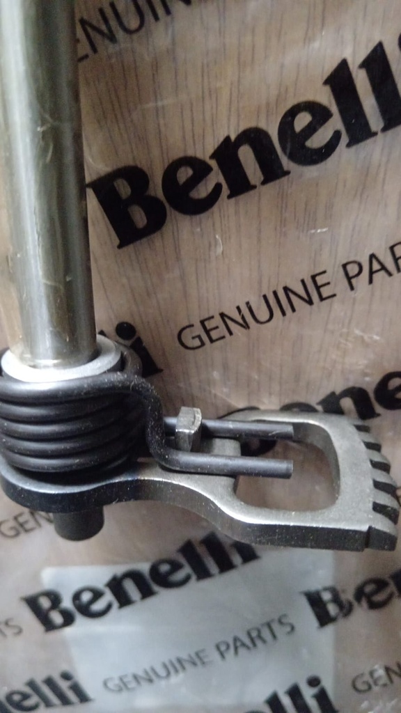 Horquilla de cambios de eje Benelli TNT15
