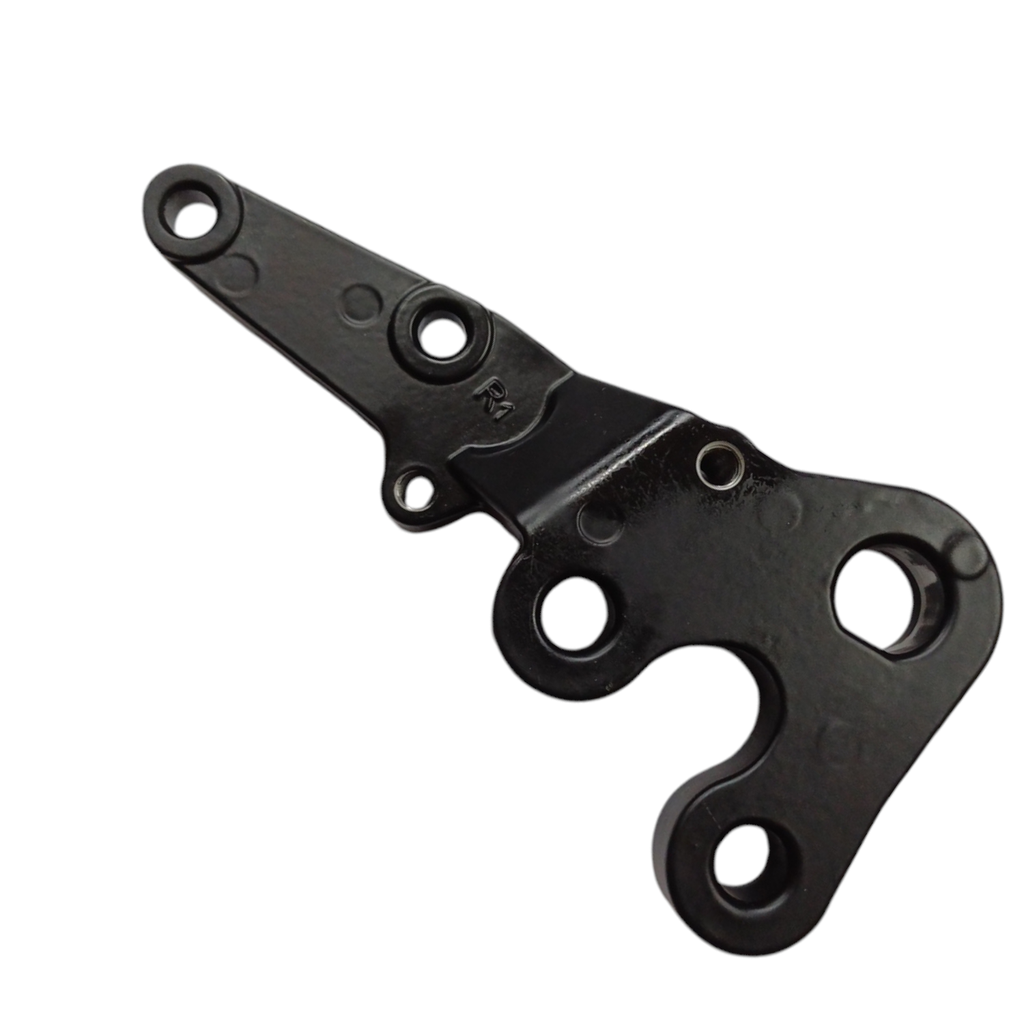 Base del posa pie derecho Benelli 180S