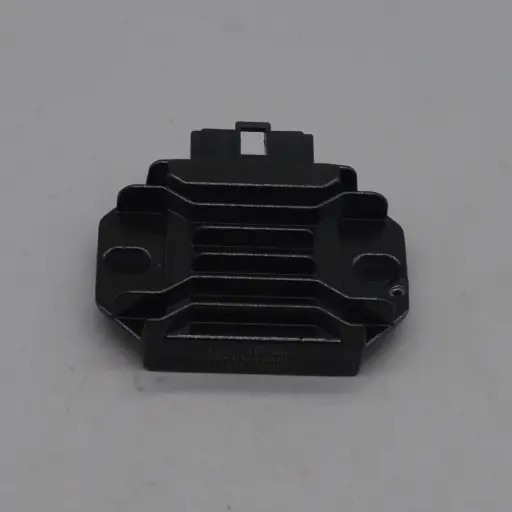 Regulador de voltaje TNT 135
