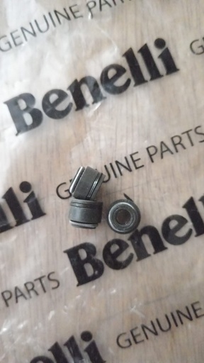 Sellos de valvulas PAR Benelli TNT15 / RKS150SPORT