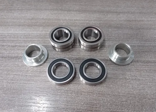 Bujes del eje de tijera de trk502 Benelli